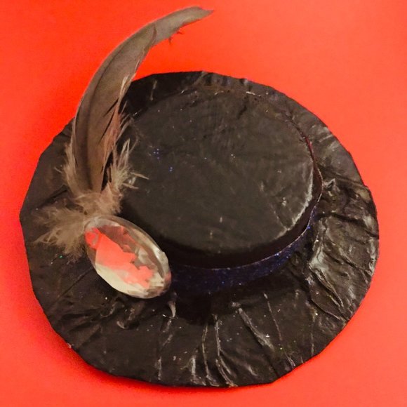 Fed Hat Pin/Brooch/Pendant - Picture 3 of 16